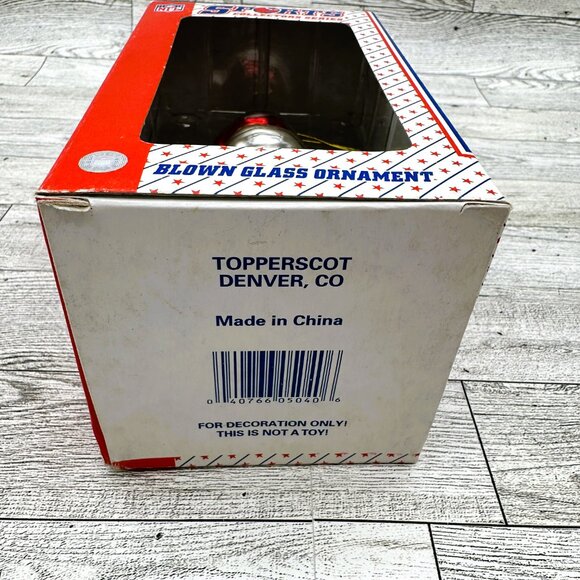 VTG New NFL Sports Collectors Series Oakland Raiders Santa Blown Glass Ornament - Picture 6 of 6